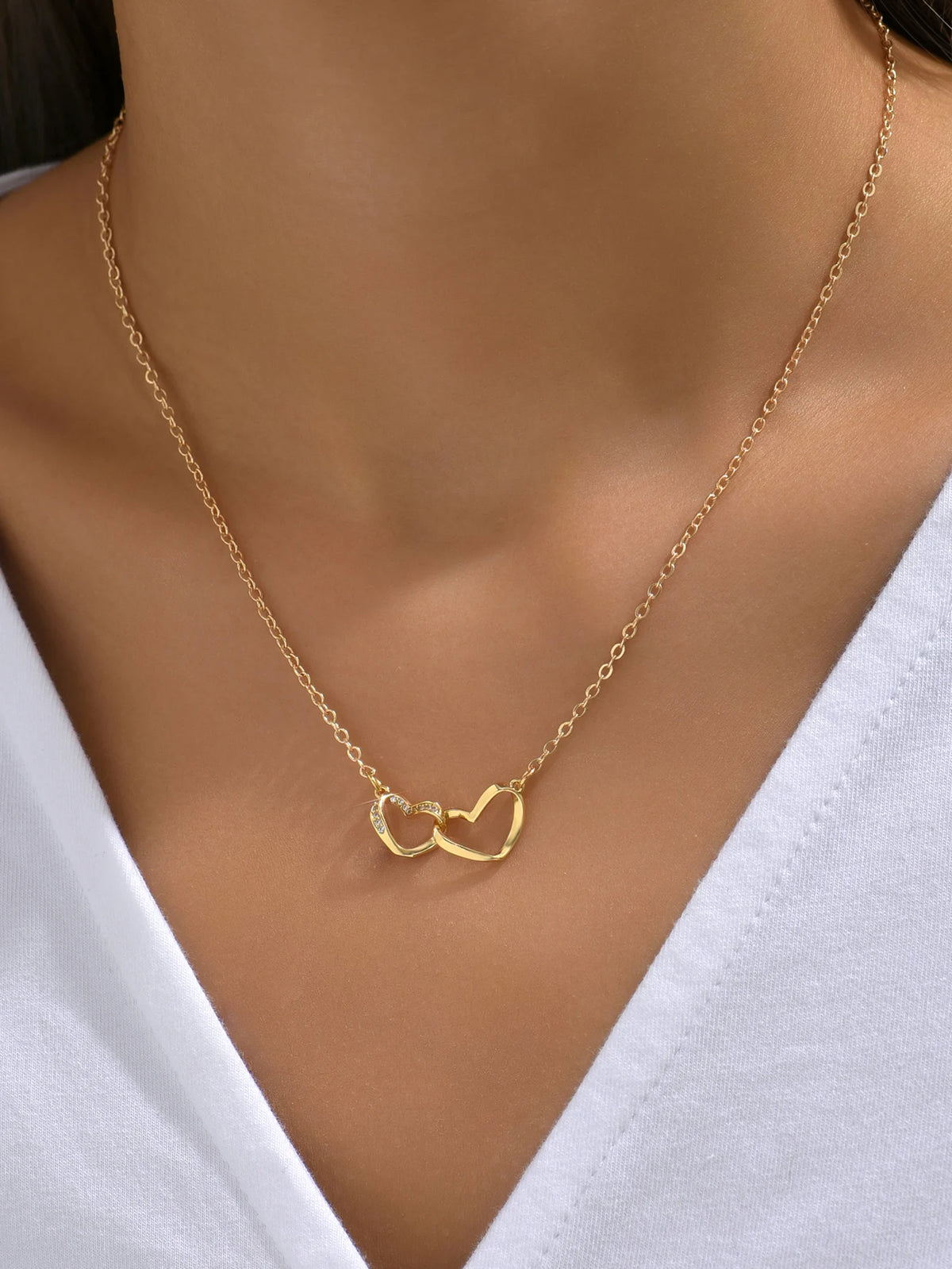 Eternal Love Interlocking Heart Necklace 2.3