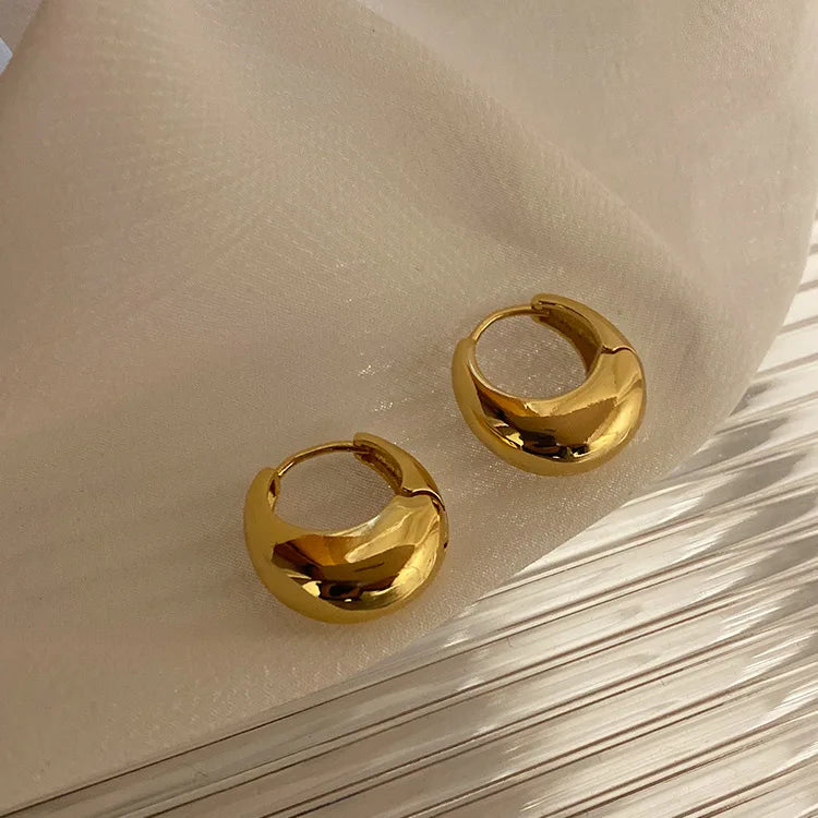 Sculptural Teardrop Earrings 3.9